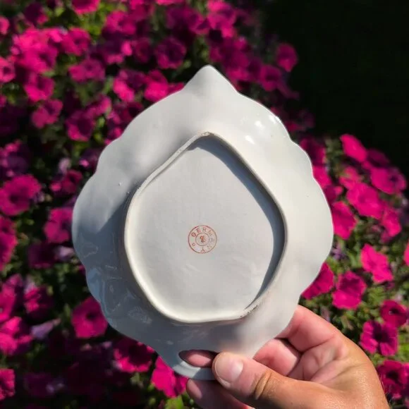 Antique Small 7" Leaf-Shaped Dish with Pink Roses Germany 89 - Picture 3 of 3
